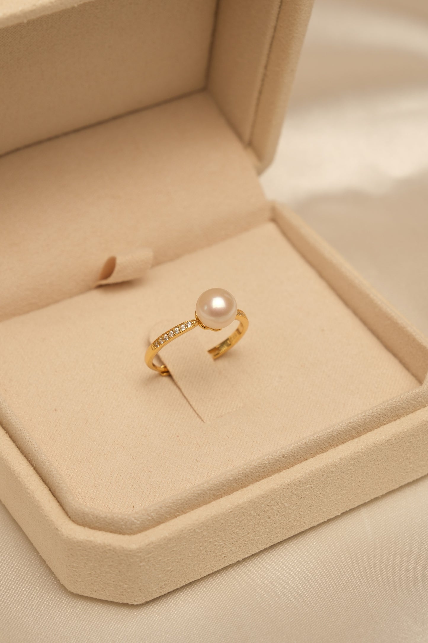 Lucia Pearl Ring