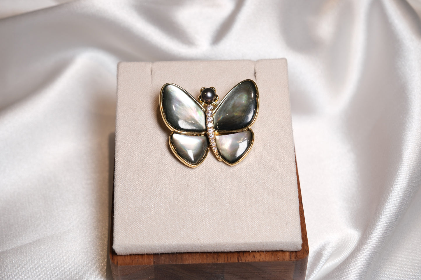 Butterfly Pearl Brooch Pin