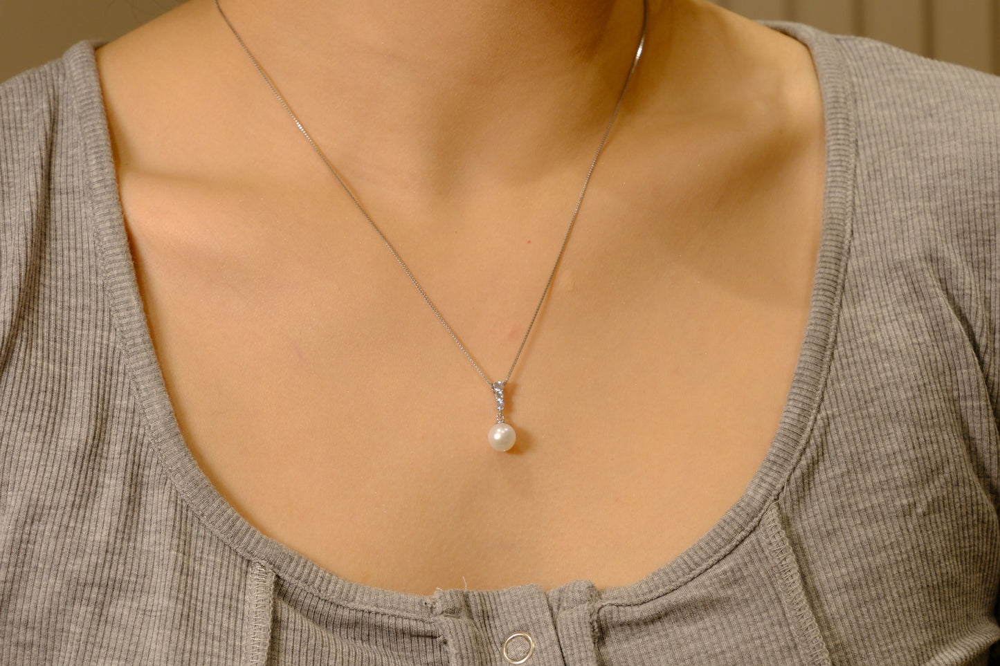 Isa Pearl Necklace