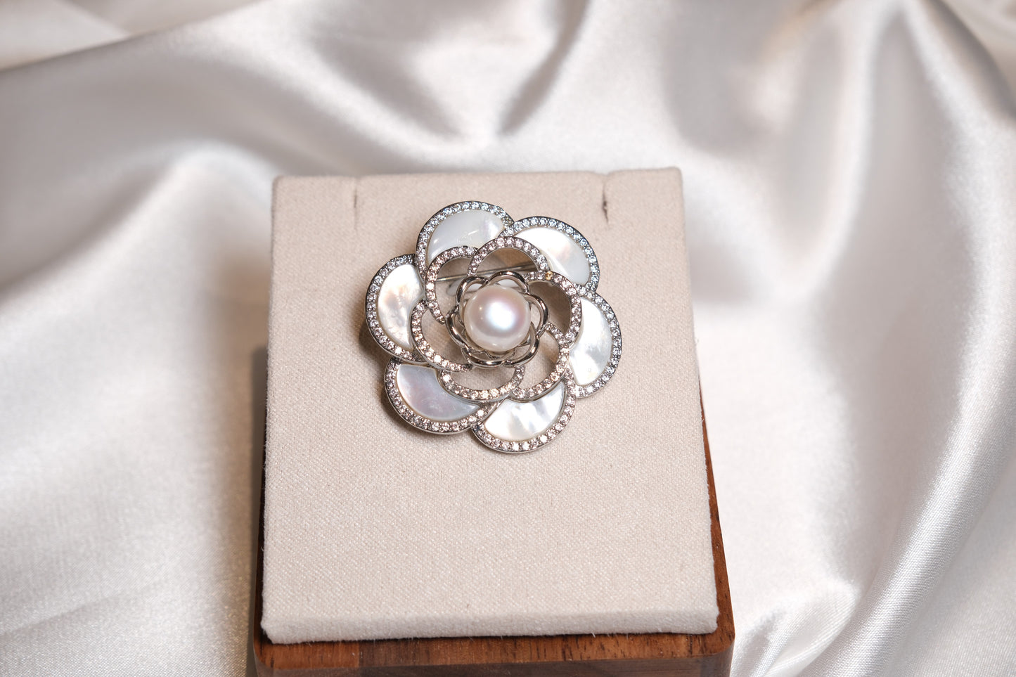 Camillia Pearl Brooch Pin