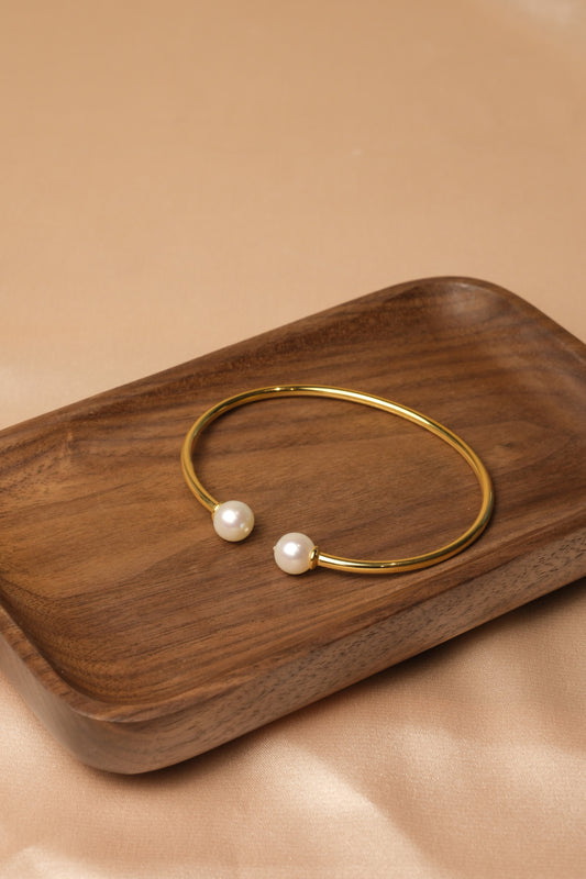 Lush Duo Pearl Bracelet