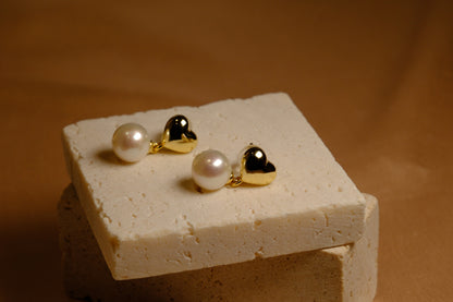 Adore Pearl Earrings