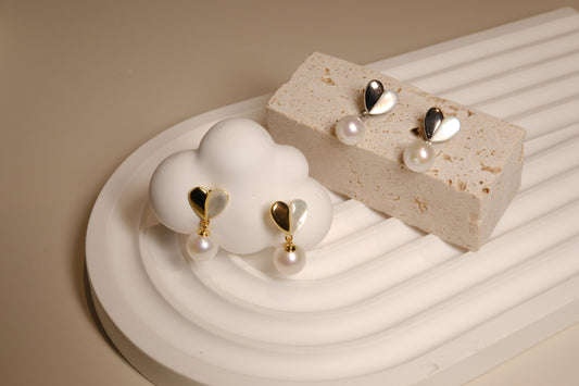 Amour Pearl Earrings
