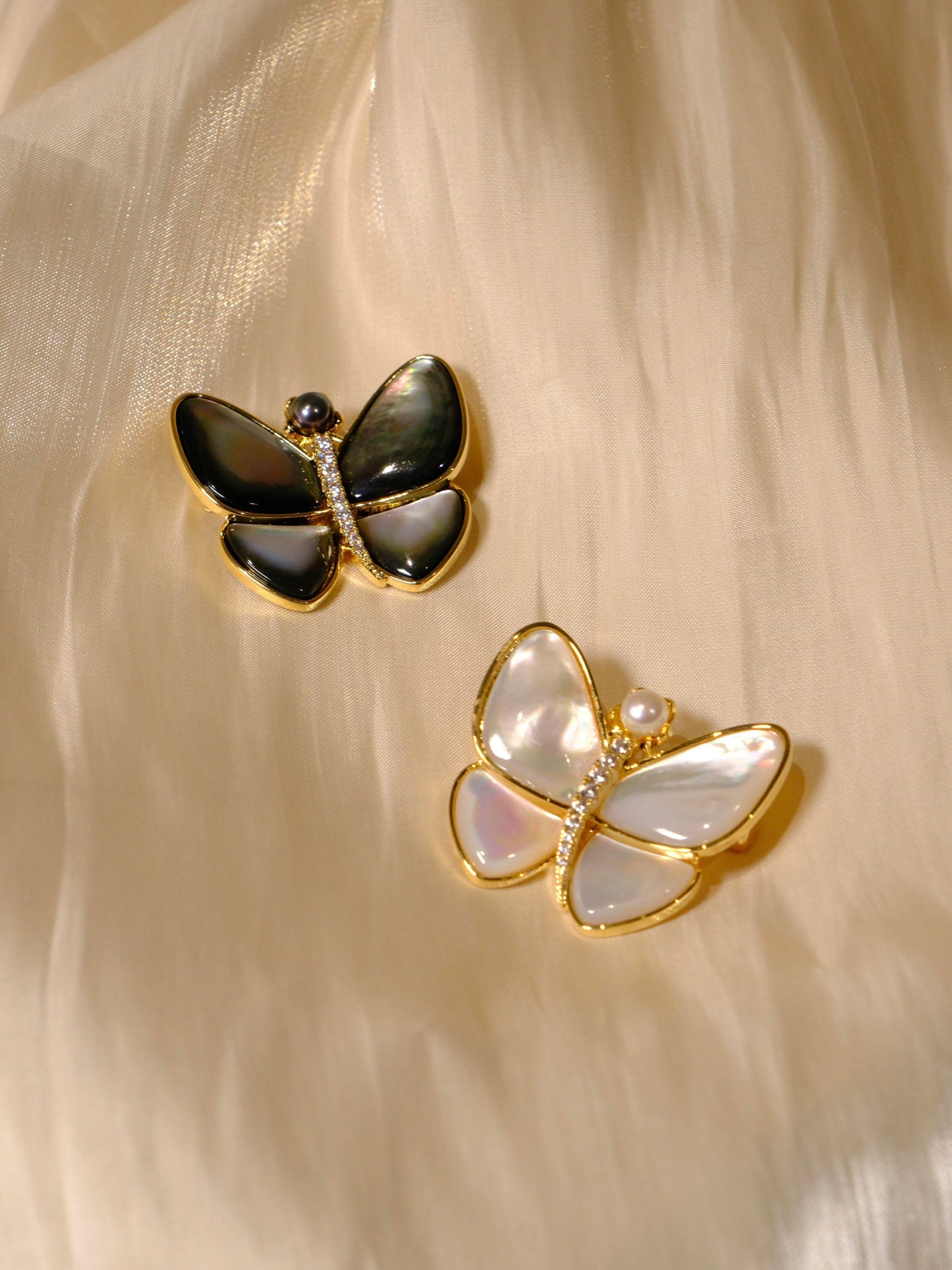 Butterfly Pearl Brooch Pin