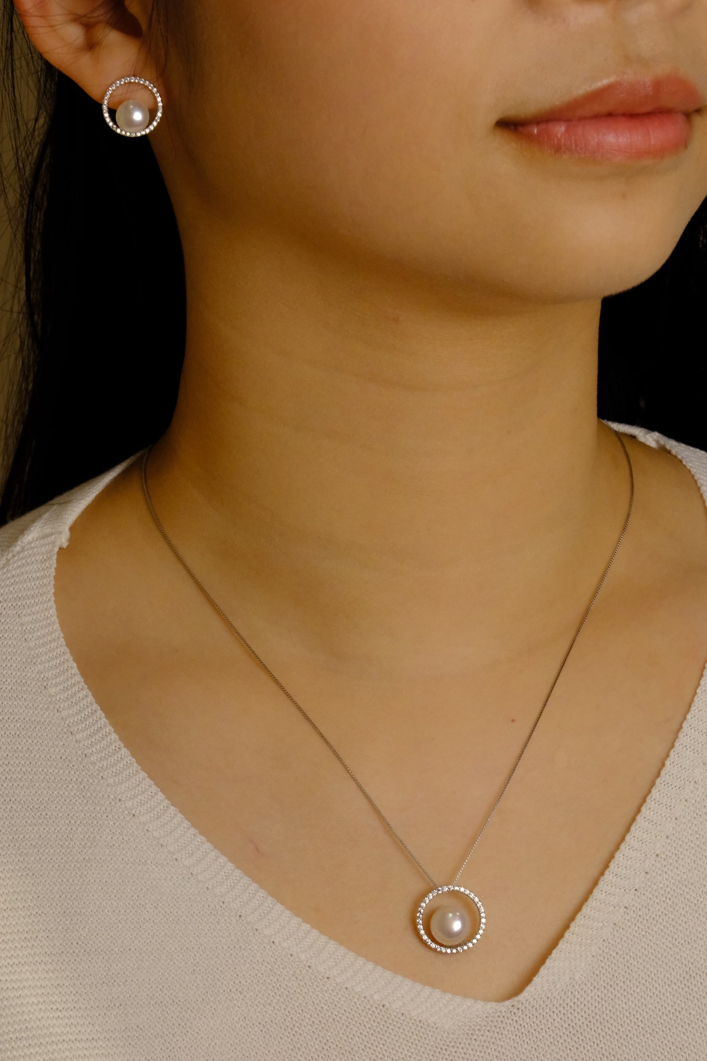 Hazel Pearl Necklace