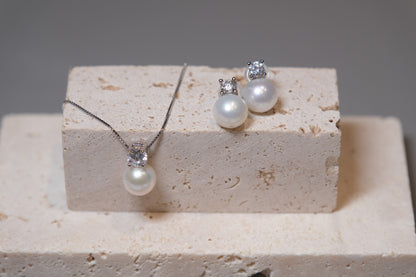 Diana Pearl Necklace