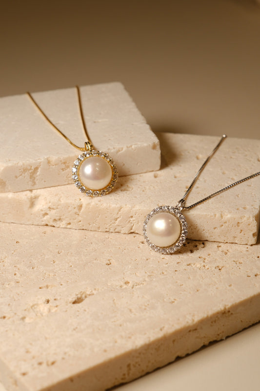 Nova Pearl Necklace