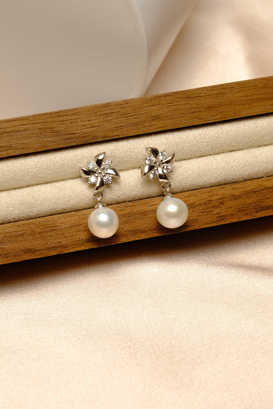 Zephyr Pearl Earrings